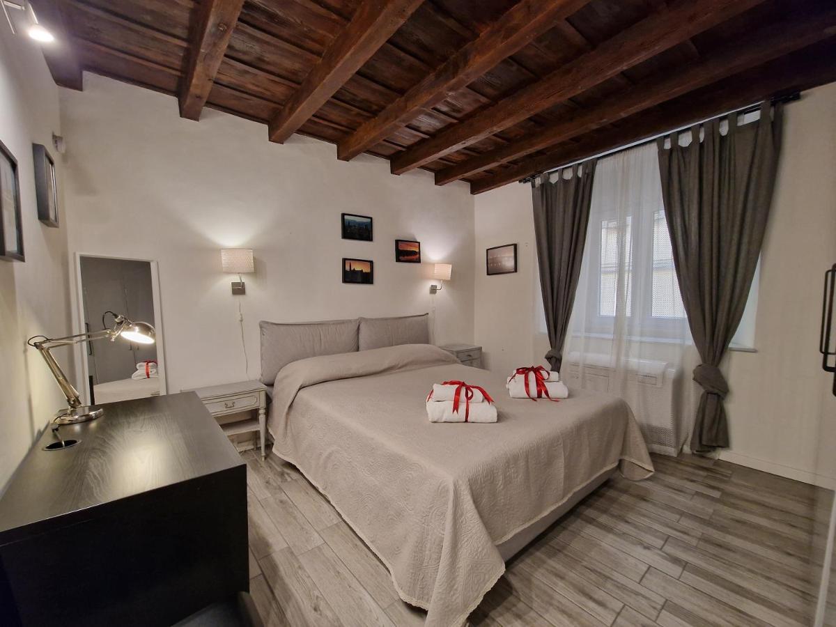 Piccolo Rifugio In Santa Croce Apartamento